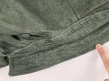 Heer, Feldbluse Modell 1943 für Mannschaften. Ausführung in Drillichmaterial, Kammerstück in sehr gutem Zustand, der Adler nachträglich vernäht