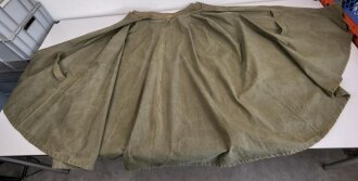 Gebirgsjäger Umhang Wehrmacht, getragenes Kammerstück in gutem Zustand,die Kaputze fehlt ( ist normalerweise im Kragen ) sehr selten