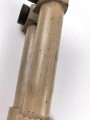 Scherenfernrohr 14.Z. Gi . Originallack, seltene Ausführung für mot Einheiten, so z.B. in Halbkettenfahrzeugen verbaut.. Gute Durchsicht, Gitterplatte deutlich. Rechts leicht am Rand verpilzt, links Verstellring gängig aber ohne Funktion