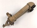 Scherenfernrohr 14.Z. Gi . Originallack, seltene Ausführung für mot Einheiten, so z.B. in Halbkettenfahrzeugen verbaut.. Gute Durchsicht, Gitterplatte deutlich. Rechts leicht am Rand verpilzt, links Verstellring gängig aber ohne Funktion