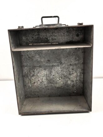 Transportkasten "Fu 5 Antennengerät " Originallack, ungereinigt, datiert 1941