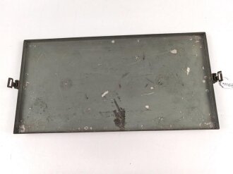 Gehäusedeckel zum UKW Empfänger c1 der Wehrmacht. Originallack, ungereinigt. Panzerfunk