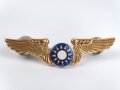 Taiwan, Abzeichen für Piloten / Wing. Golden, alter Art. Die Gegenstücke mit Klebstoffresten