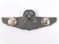 Taiwan, Abzeichen für Mechaniker der Luftwaffe, Mecanics Wing. Die Gegenstücke mit Klebstoffresten