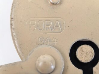Wehrmacht Vorhängeschloss "Bora 1944", Originallack, Neuwertig mit zwei Schlüsseln, so auch an den Motorradpacktaschen verwandt
