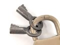 Wehrmacht Vorhängeschloss "Bora 1944", Originallack, Neuwertig mit zwei Schlüsseln, so auch an den Motorradpacktaschen verwandt
