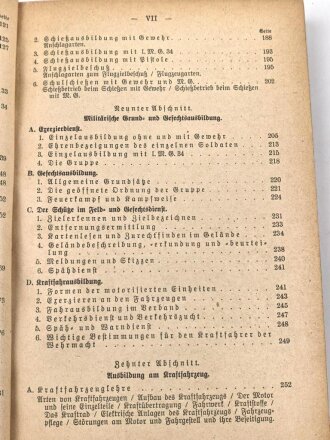 "Der Dienstunterricht im Heere, Ausgabe für den Kraftfahrer" datiert 1941, 327 Seiten, DIN A5, gebraucht