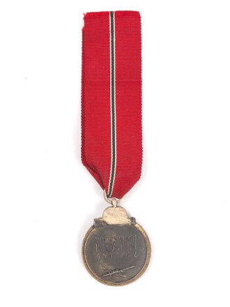 Medaille Winterschlacht im Osten am Band. Keine Herstellermarkierung