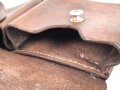 Schweiz, Patronentasche Leder datiert 1918, angetrocknet
