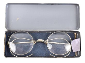 Dienst Brille Wehrmacht für einen Leutnant. Datiert...