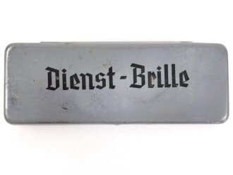 Dienst Brille Wehrmacht für einen Leutnant. Datiert 1943, guter Gesamtzustand