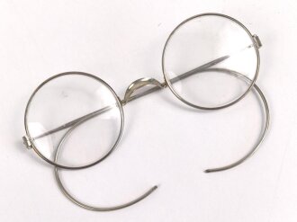 Dienst Brille Wehrmacht für einen Leutnant. Datiert 1943, guter Gesamtzustand