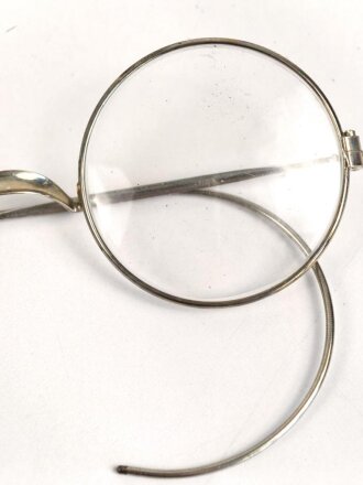 Dienst Brille Wehrmacht für einen Leutnant. Datiert 1943, guter Gesamtzustand