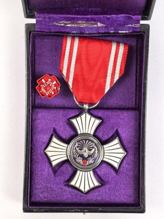 Japan 2. Weltkrieg, Rot Kreuz Ehrenzeichen 2. Stufe am...