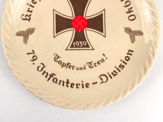 Wandteller "Kriegs Weihnachten 1940, 79. Infanterie Division" Durchmesser 20,5cm, guter Zustand