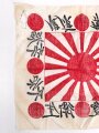 Japan 2. Weltkrieg, Fahne in den Maßen 51 x 53cm, Souvenir eines amerikanischen Soldaten