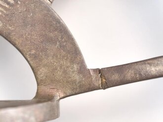 N.S. Bauorganisation NSBO, Fahnenspitze aus Buntmetall mit resten  der versilberung