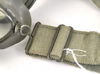Kradmelderbrille Wehrmacht, Gummi weich, Band elastisch. Datiert 1941, guter Gesamtzustand