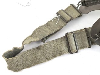 Kradmelderbrille Wehrmacht, Gummi weich, Band elastisch. Datiert 1941, guter Gesamtzustand
