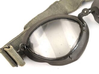Kradmelderbrille Wehrmacht, Gummi weich, Band elastisch. Datiert 1941, guter Gesamtzustand
