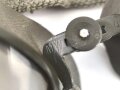 Kradmelderbrille Wehrmacht, Gummi weich, Band elastisch. Datiert 1941, guter Gesamtzustand