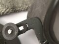Kradmelderbrille Wehrmacht, Gummi weich, Band elastisch. Datiert 1941, guter Gesamtzustand