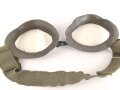 Kradmelderbrille Wehrmacht, Gummi weich, Band elastisch. Datiert 1941, guter Gesamtzustand