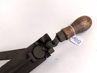 "Reichsheer 1943" Großer Dosenöffner Originallack, vermutlich Feldküchen Zubehör