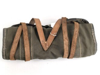 Rolltasche für Werkzeug der Wehrmacht. gebraucht, ein Riemen fehlt