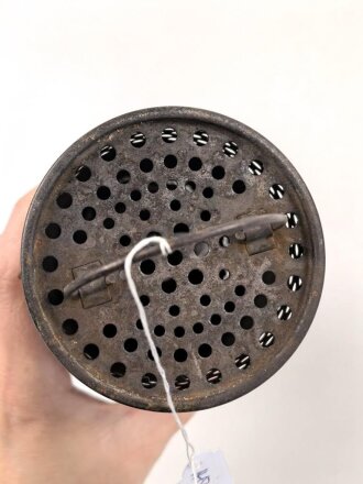 Dochtlampe zur Sammleranwärmung für Wehrmachtsfahrzeuge, ungereinigtes Stück, Originallack, datiert 1942