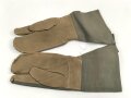 Paar Handschuhe für Kradmelder der Wehrmacht. Ungetragenes Paar in Grösse 9, datiert 1942