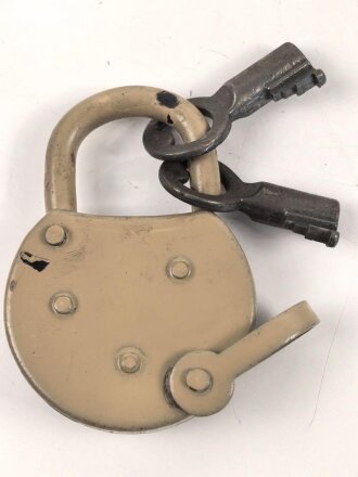 Wehrmacht Vorhängeschloss "Bora 1944", Originallack, Neuwertig mit zwei Schlüsseln, so auch an den Motorradpacktaschen verwandt