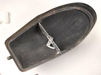Notek Tarnscheinwerfer grosses Modell , für Instandsetzungseinheiten und Lagerbeleuchtung. Originallack, Funktion nicht geprüft
