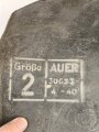 Schwerer Gasschutzanzug , Jacke und Hose aus weichem Gummi, jeweils Grösse 2. Hersteller Auer 1940. Jeweils ungereinigt