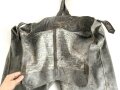 Schwerer Gasschutzanzug , Jacke und Hose aus weichem Gummi, jeweils Grösse 2. Hersteller Auer 1940. Jeweils ungereinigt