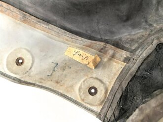 Schwerer Gasschutzanzug , Jacke und Hose jeweils in Teilen trocken. Ungereinigt