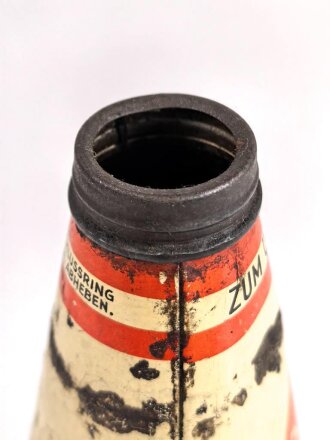 Blechdose " Motanol Winteröl" leer, ungereinigt, Höhe etwa 23cm.. Aus den 1930iger Jahren