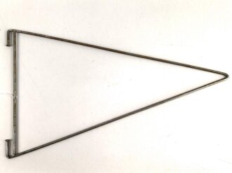 Metallrahmen für einen Fahrzeugstander. Höhe 19cm, Länge etwa 31cm