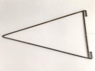 Metallrahmen für einen Fahrzeugstander. Höhe 19cm, Länge etwa 31cm