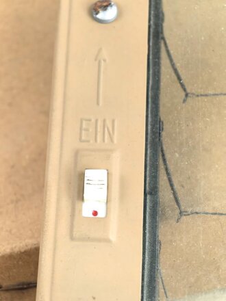 Scheibenheizung Wehrmacht " EKS" Originallack, unverbaut in der originalen Umverpackung