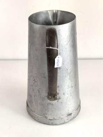 Wasserkanne Wehrmacht aus Aluminium, Hersteller MN39,...