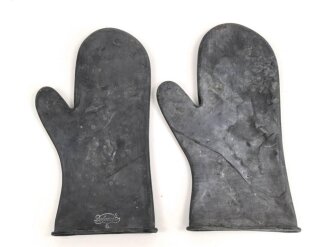 Paar Handschuhe zum schweren  Gasschutzanzug . Weiches Gummi " Dolomit 6 / 7"