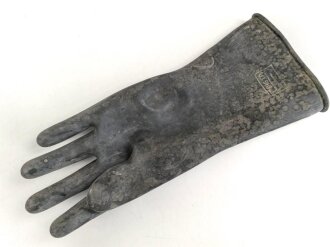Einzelner Handschuh zum schweren  Gasschutzanzug . Weiches Gummi " Erista"