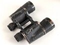 Dienstglas 10 x 50 Wehrmacht. Hersteller Carl Zeiss Jena. Gute Durchsicht, rechts mit vielen kleinen Punkten, deutliche Strichplatte. Die Okularringe eingeklebt