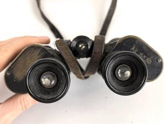 Doppelfernrohr 6 x 30. Hersteller entfernt, Gute Durchsicht, rechts verunreinigt, Strichplatte deutlich sichtbar.