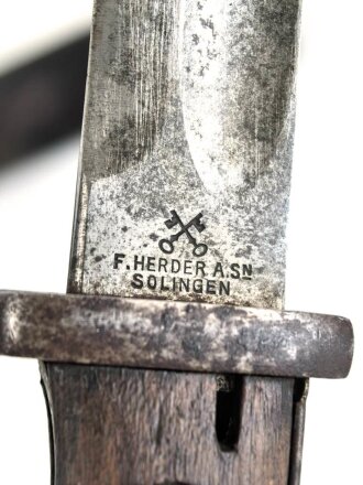 1. Weltkrieg, Seitengewehr M84/98 mit preussischer Abnahme von 1916. Herstellermarkierung Herder Solingen sowie Walter & Co Mühöhausen Thüringen