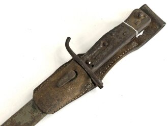 1. Weltkrieg, Ersatzseitengewehr im Koppelschuh....