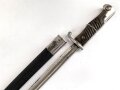 Kaiserreich und 1. Weltkrieg, Seitengewehr 98, Eigentumstück in gutem Gesamtzustand, die Scheide leicht geschrumpft