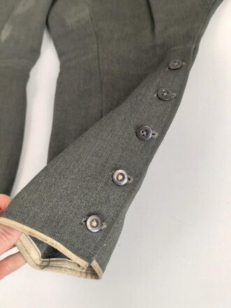 Stiefelhose für Offiziere der Waffen SS oder des Heeres. Eigentumstück aus italienischerm Tuch, getragen, mit etlichen Flickstellen