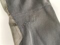 Stiefelhose für Offiziere des Heeres. Steingaues Eigentumstück, getragen, mit diversen alten Flickstellen
